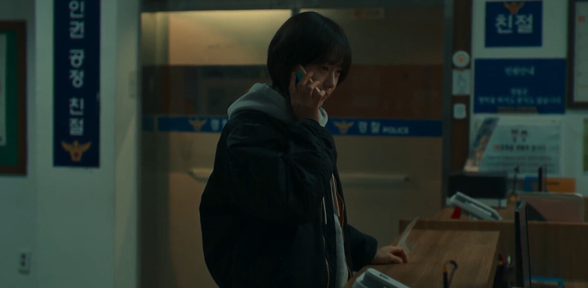 因打傷性騷色狼鄭智安被抓到警局