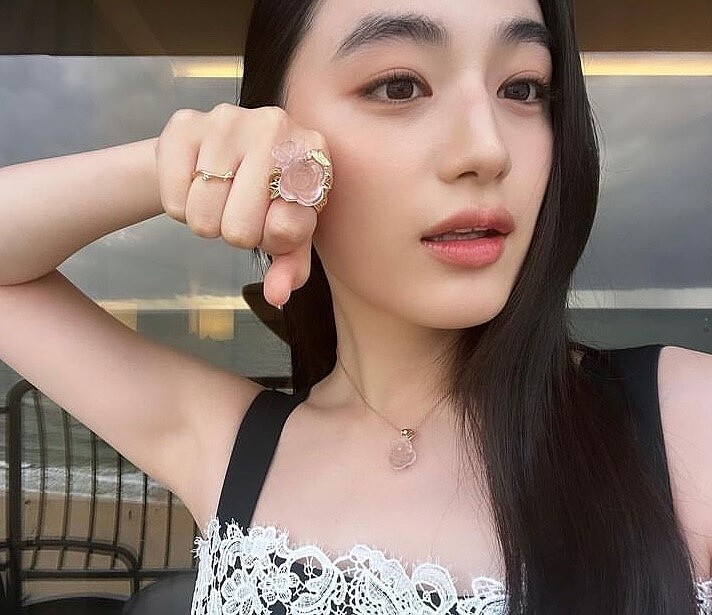 八木莉可子 X Dior珠寶穿搭造型