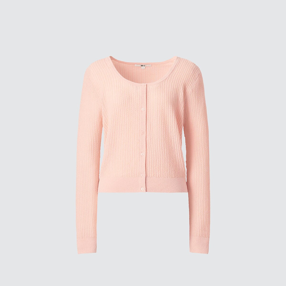 蕾絲圓領短版開襟衫外套NT$990。