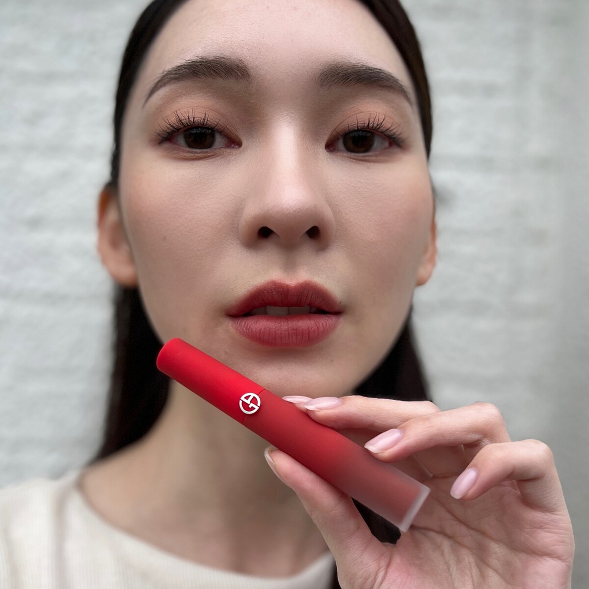 Giorgio Armani亞曼尼奢華絲絨雲霧唇萃(#200曖昧桃粉)實擦試色。