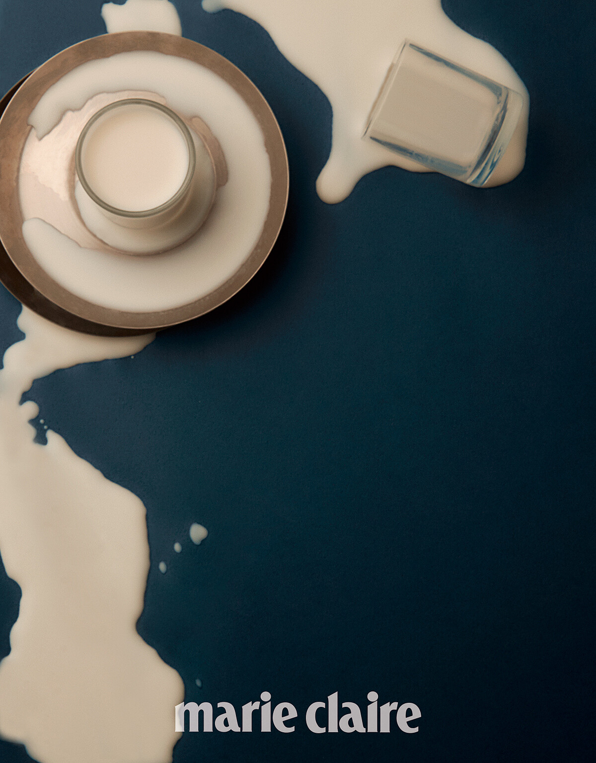 三款白色酒液：日本濁酒（にごり酒，音：Nigori-zake）、韓國馬格利酒（Makgeolli）以及台灣的小米酒，卻同樣在各自的國度正進行著白色的逆襲，開拓傳統酒的全新局面。