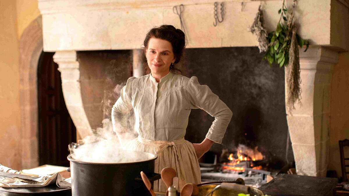 茱麗葉畢諾許扮名廚《火上鍋》偷學新菜色