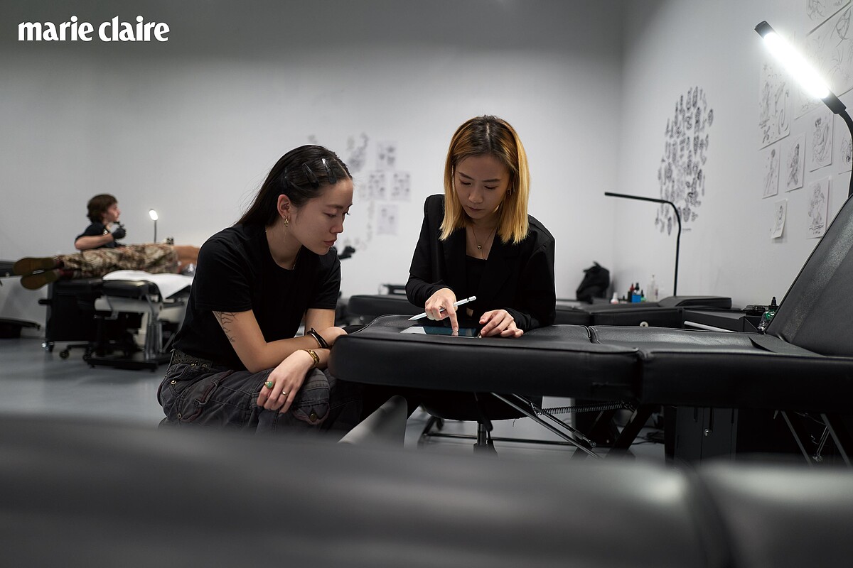 目前他開始使用機器在配合的工作室執業。