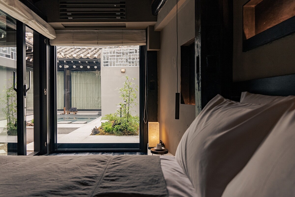 可望向中庭的寢室。Photo by SungMin Hong