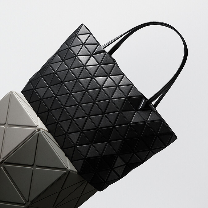 BATEAU MATTE船型鼓動M手提包。