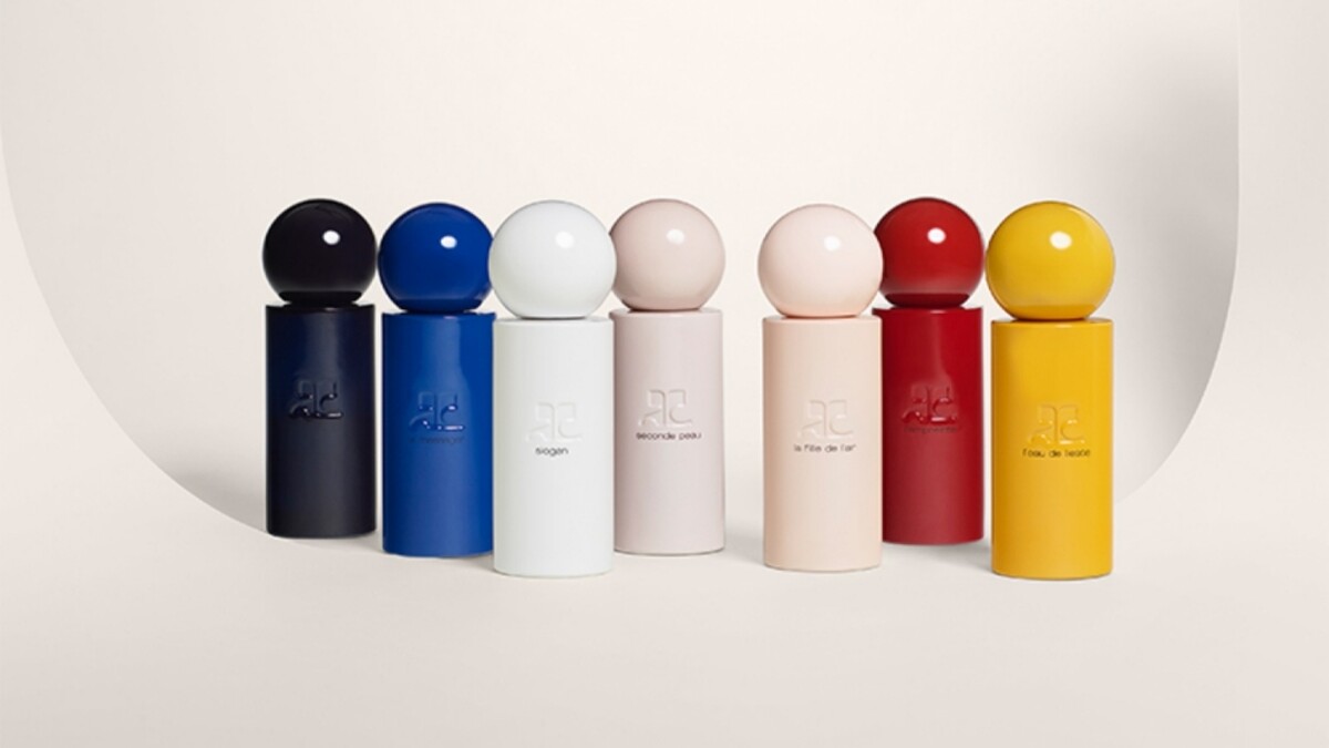 Courr&egrave;ges香水形象圖。