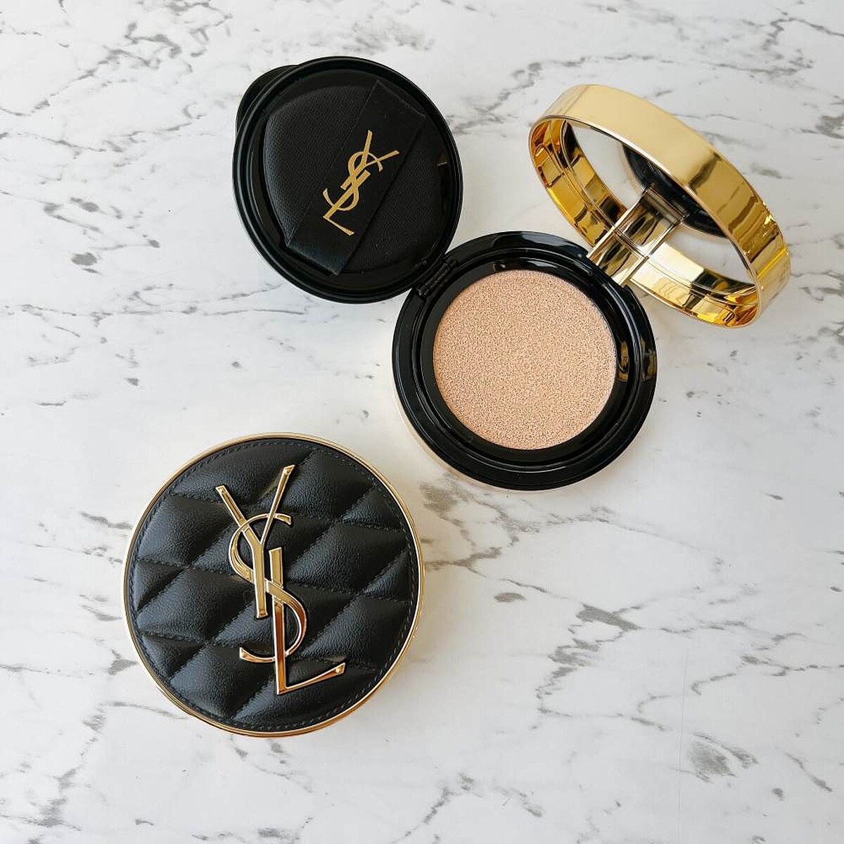 YSL恆久完美霧光氣墊粉餅 高訂菱格版(#B10、#B20),NT3,180(限量)