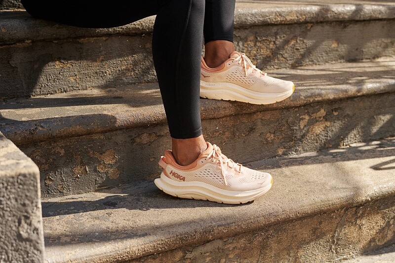 HOKA Kawana 2路跑鞋 NT.4,680