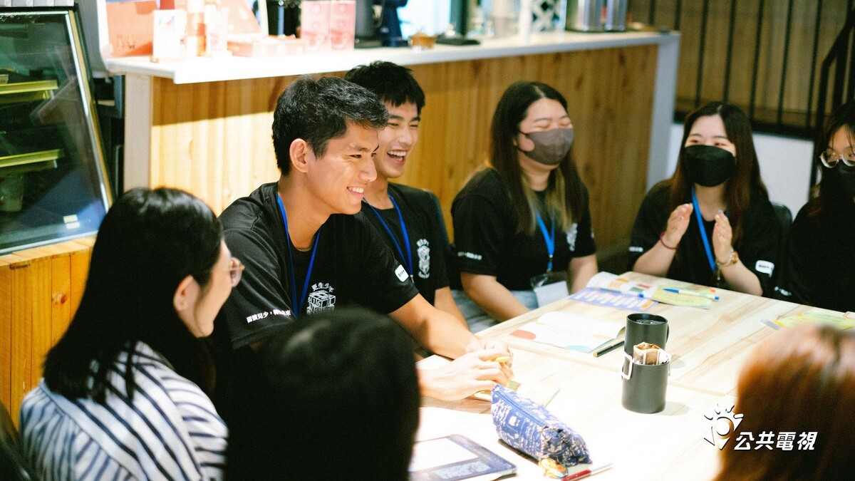 《二呆流浪記之完全大人手冊》朱軒洋營隊活動初體驗