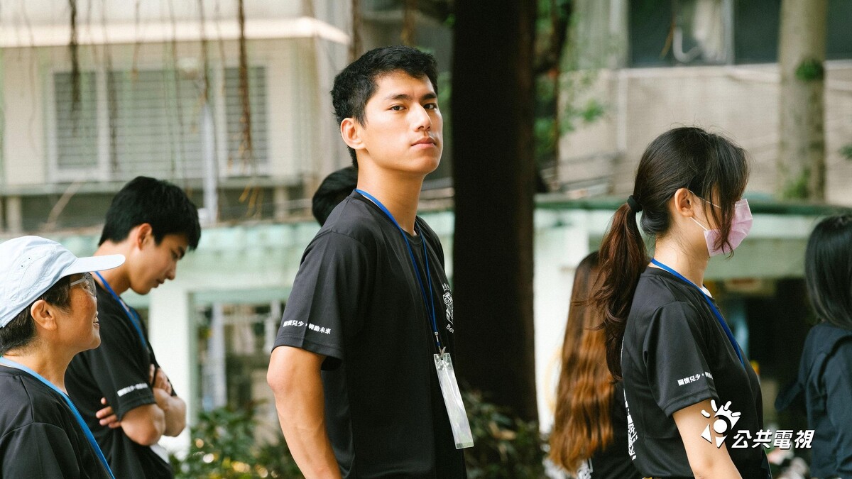 《二呆流浪記之完全大人手冊》朱軒洋團康遊戲激起好勝心