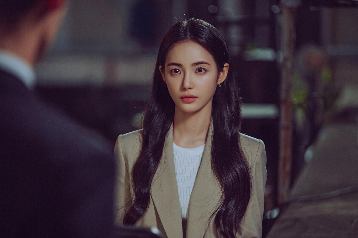 《篡位》洪秀珠 飾演 羅慧元