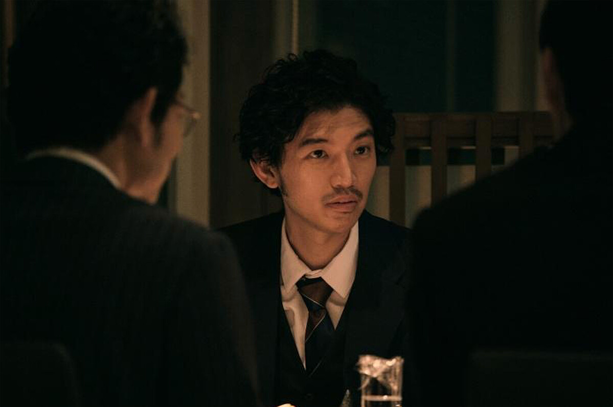 《青春18x2 通往有你的旅程》曾少宗飾演的阿龍，身為和Jimmy一起創業打拼的夥伴，兩人有滿滿革命情感