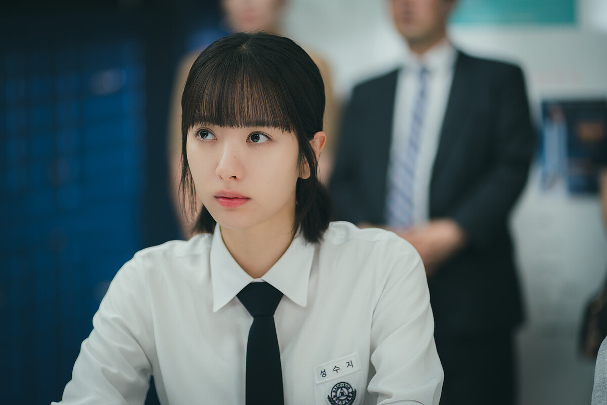 家長觀摩日這天成秀智再次被白夏凜針對。