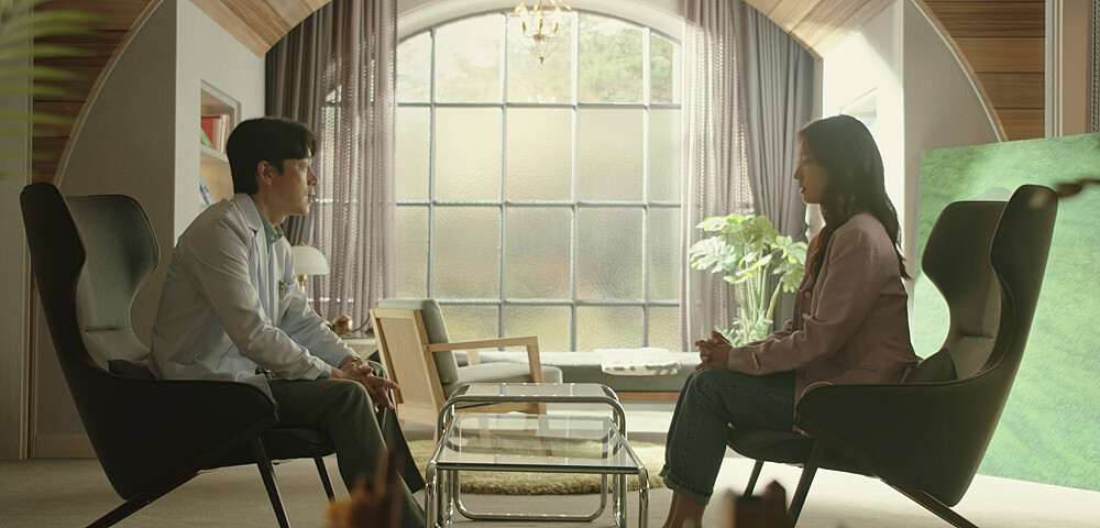 南荷娜再次做心理檢測,要正式告別憂鬱症的治療。