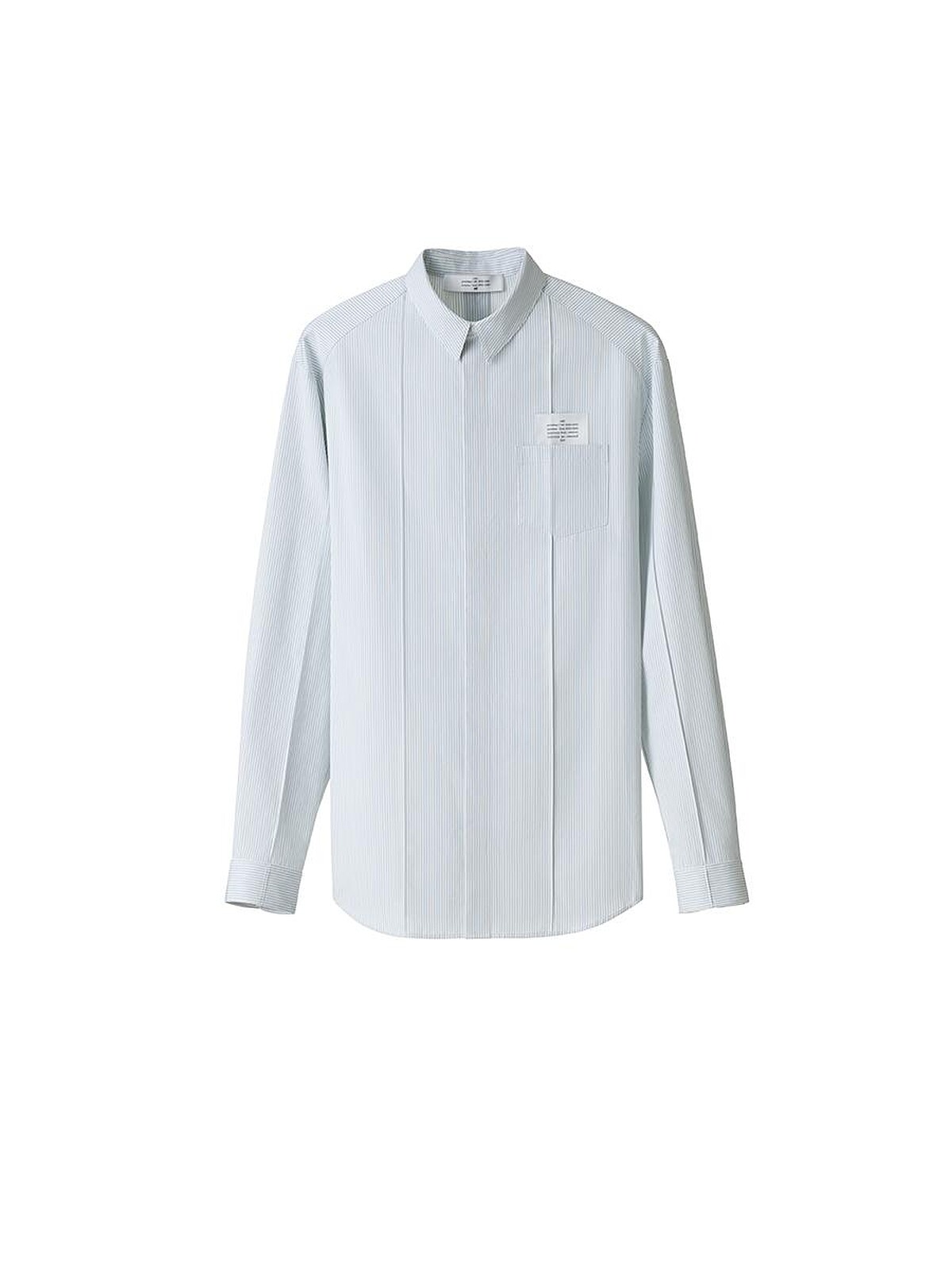 加大碼鈕扣襯衫NT$2999。