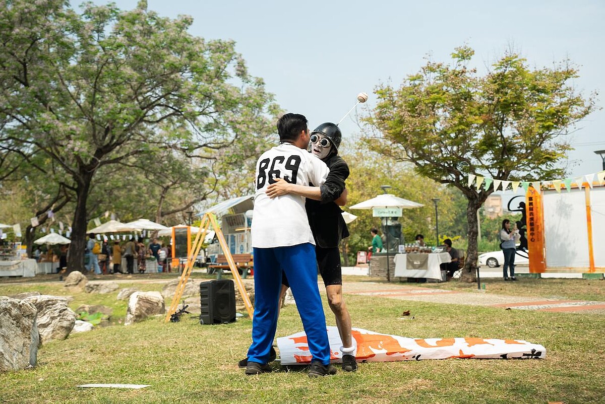 《野球》 Basaball カナールペキノワ Canard Pékinois_西照日影像工作室