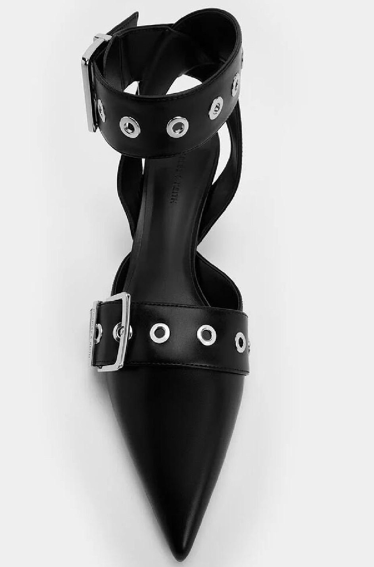 黑色貓跟鞋，NT2,390。