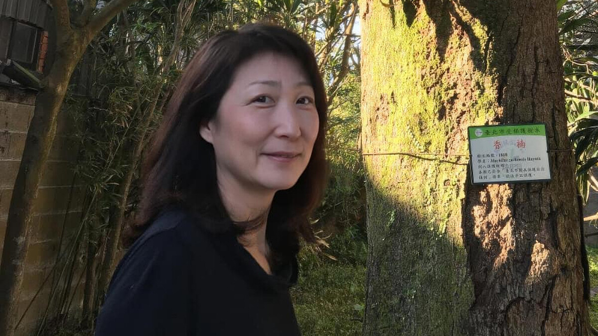 鄭華娟過世享壽60歲！陶晶瑩〈太委屈〉、張惠妹〈灰姑娘〉皆出自她手