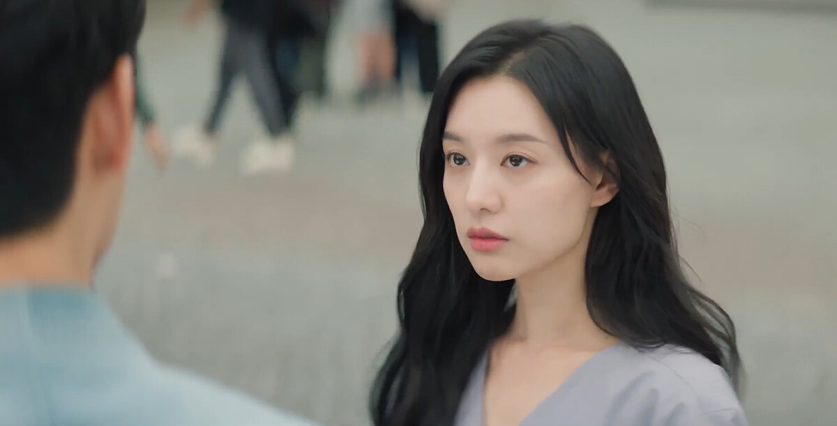 洪海仁再度恍神迷走