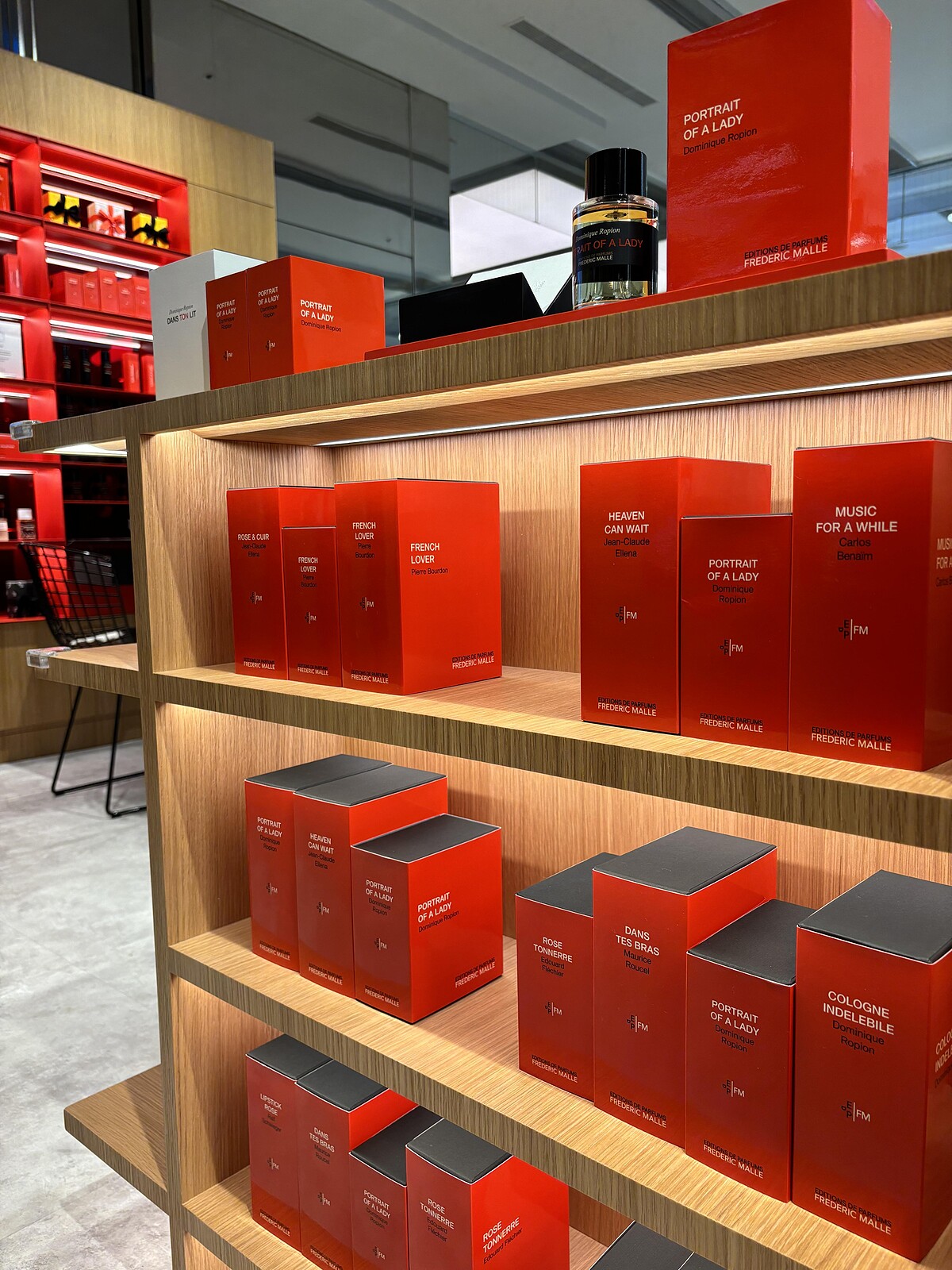 Frederic Malle馥馬爾香氛出版社位於新光三越台中中港店3F