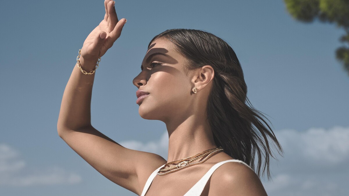 耀眼的Force 10系列珠寶，像是吸附了南法暖陽的溫度。