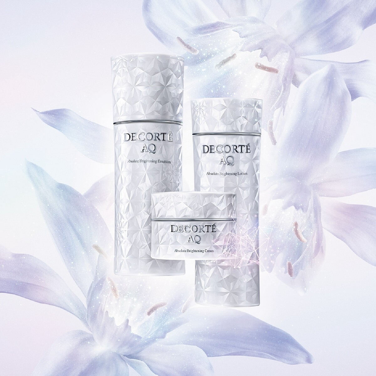 黛珂AQ美白系列。