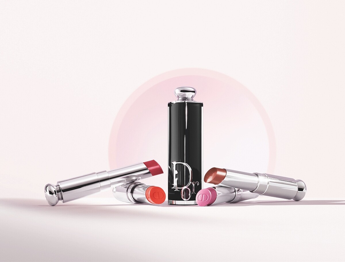 Dior迪奧癮誘唇膏2024年情境圖。