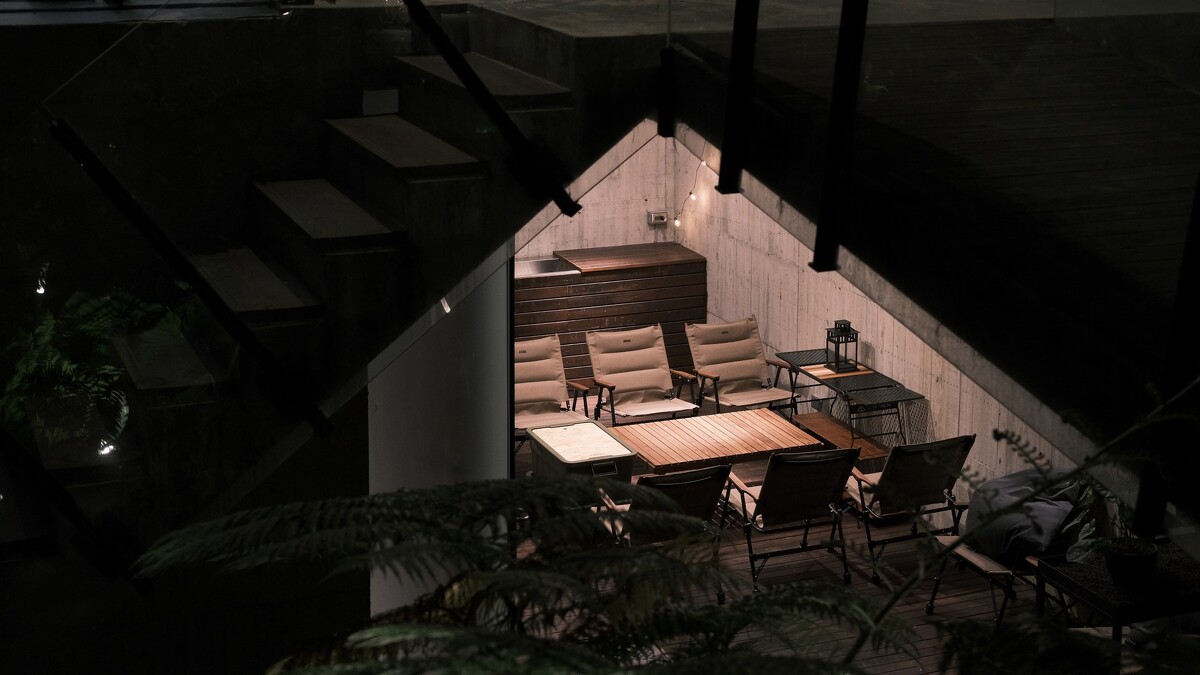 夜晚更有氛圍。