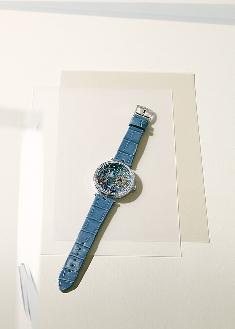 Photographer／Nikolaz Le Coq Executor & Editor／Kate Tu Set designer／Goni Shifron 