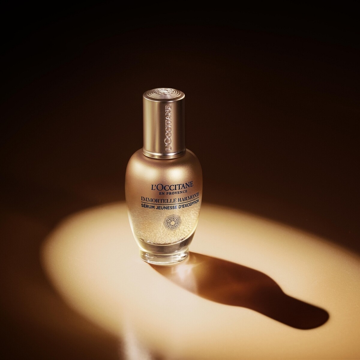 L'OCCITANE歐舒丹馭時金燦活萃30ml，NT7,900