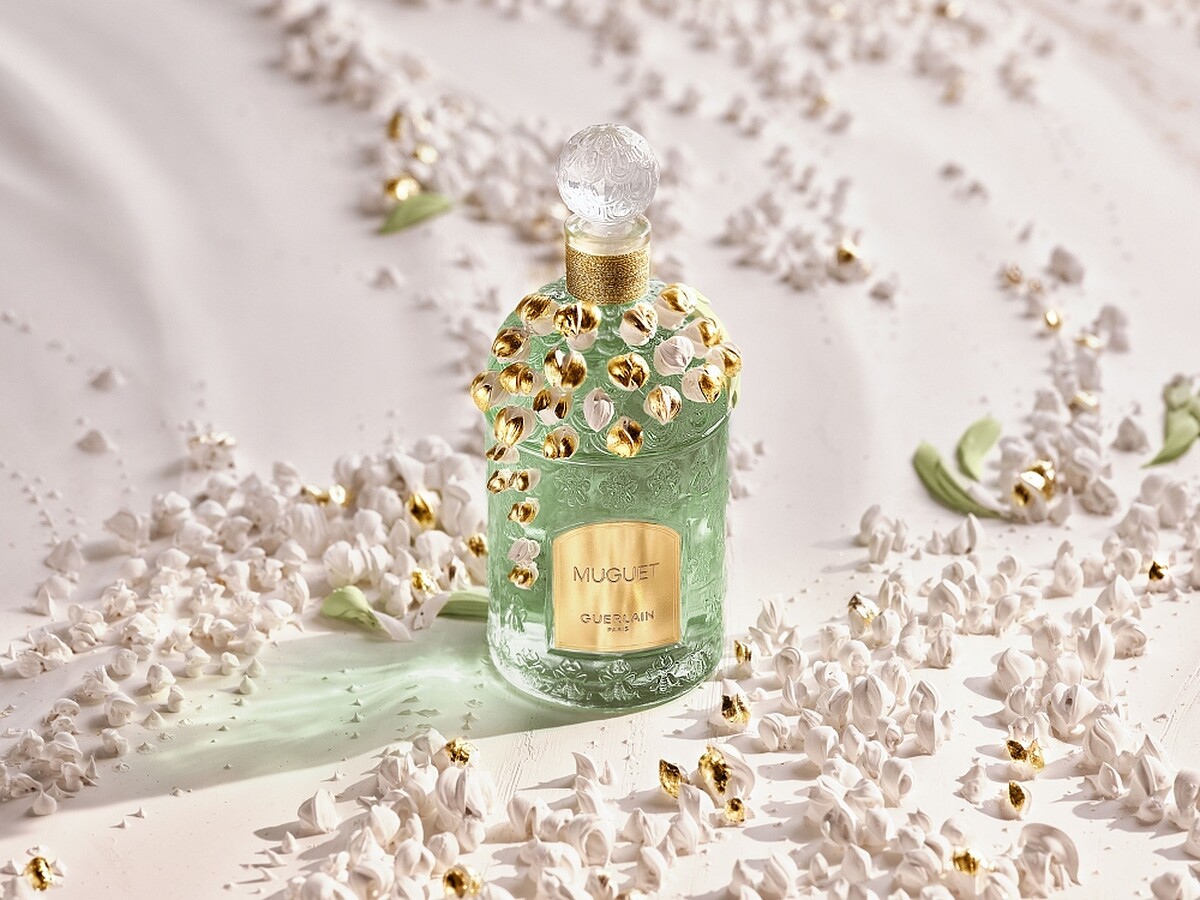 嬌蘭幸福永駐鈴蘭淡香水琉金綻舞蜂印瓶創作情境圖。