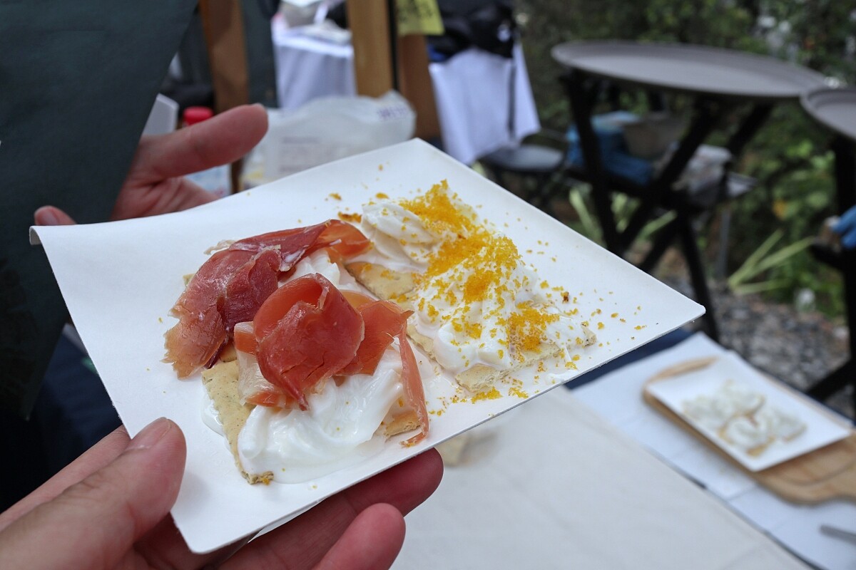 慢慢弄端出起司小點，搭酒再適合不過！