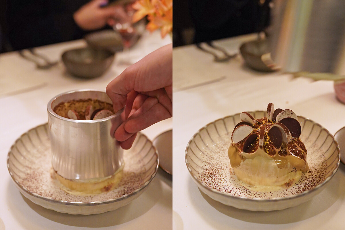 濕軟的提拉米蘇以模具上桌，再透過服務人員抽去後，展示甜品綿密香軟的質地，視覺效果十足。