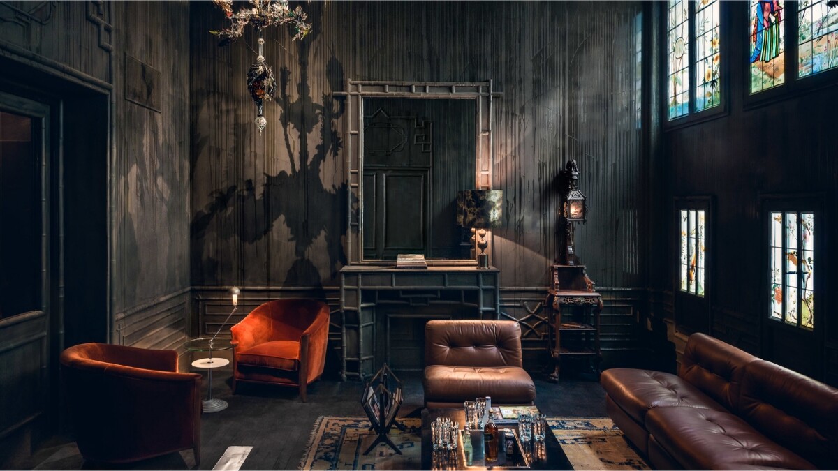 「萊班酒店（Les Bains）」位於知名的瑪黑區。