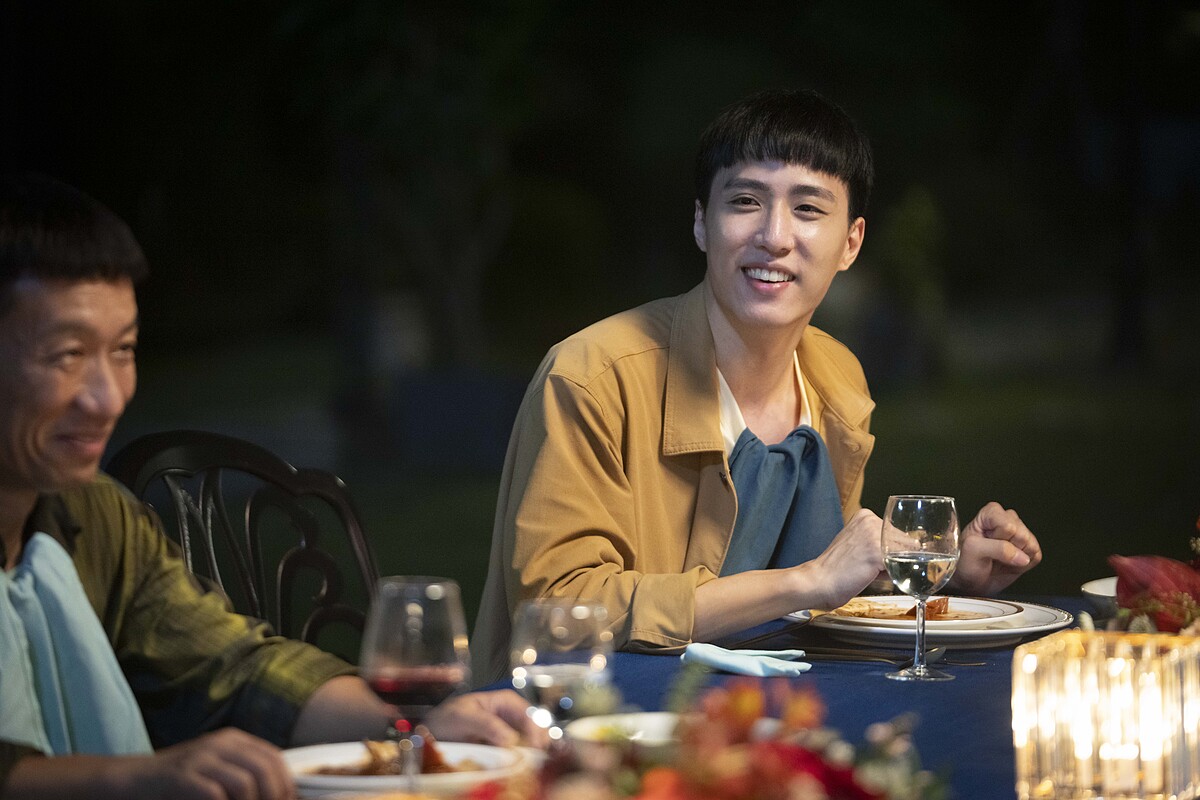 《省省吧!我家富貴發》余晉(右)在劇中飾演大哥,也是父母親的最強幫手。