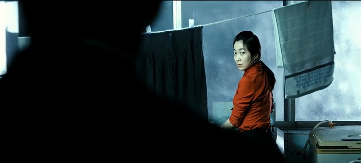 眼神犀利、要吃人的模樣，是金姝怜的特色