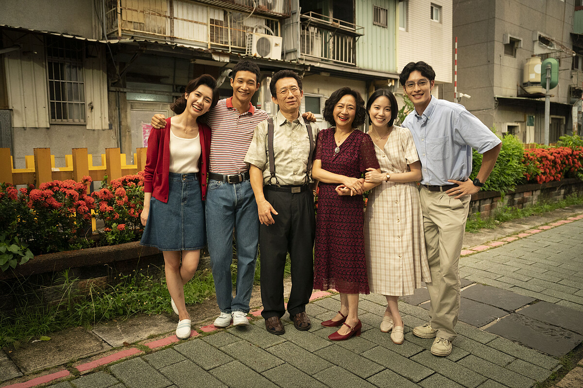 華麗計程車行已順利完結，劇情內容仍引發網路熱議。(圖／華視、LINE TV提供)