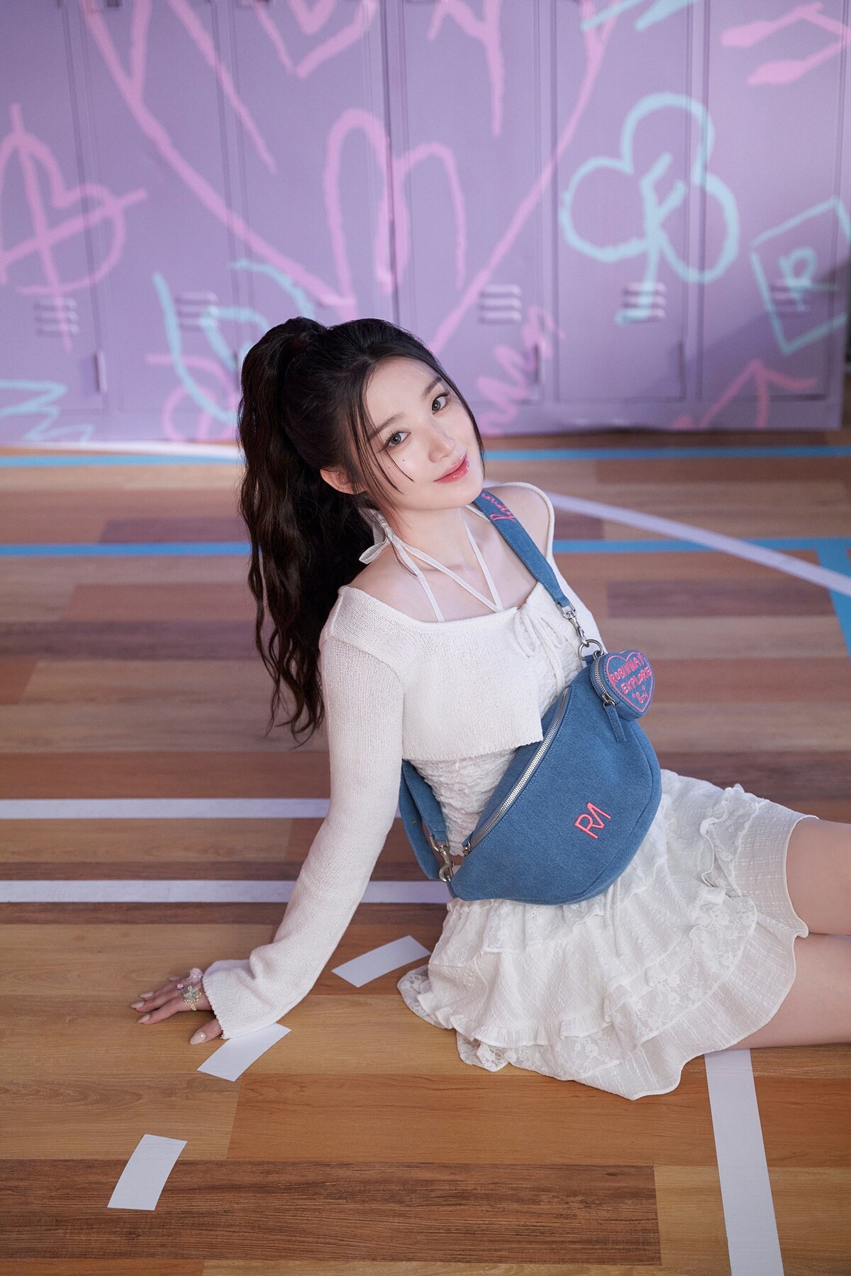 夢特胸包(M)(8週年限定版)，NT2,380。