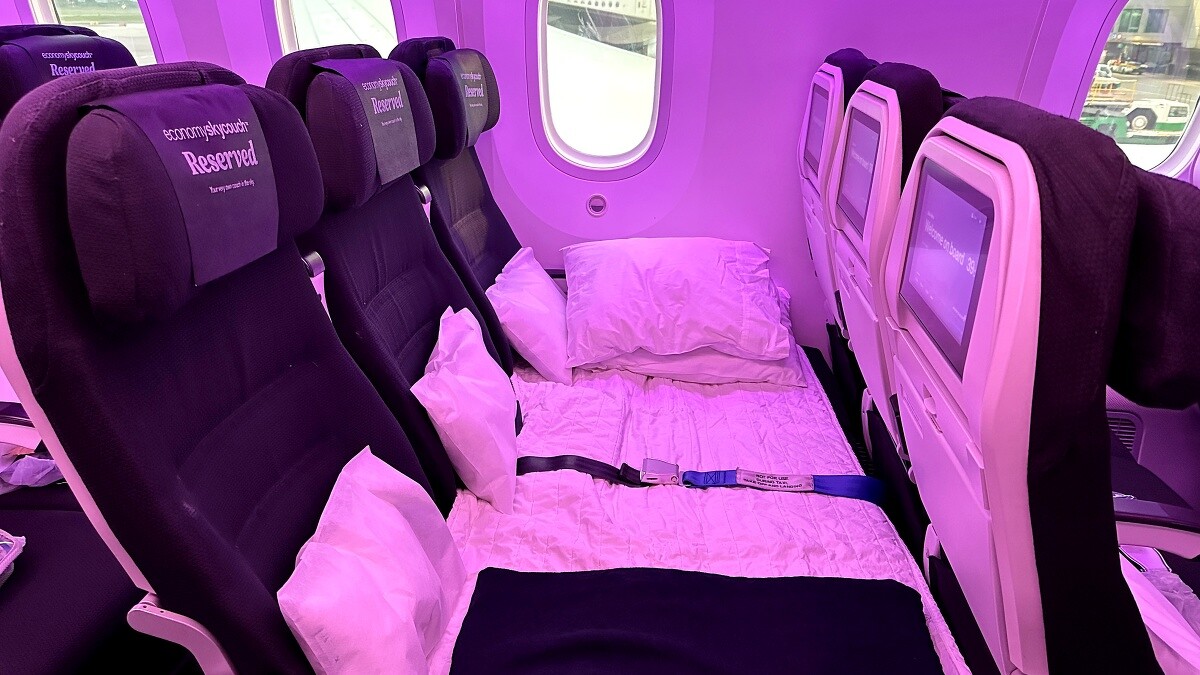 紐西蘭航空經濟艙「空中沙發」完成模樣