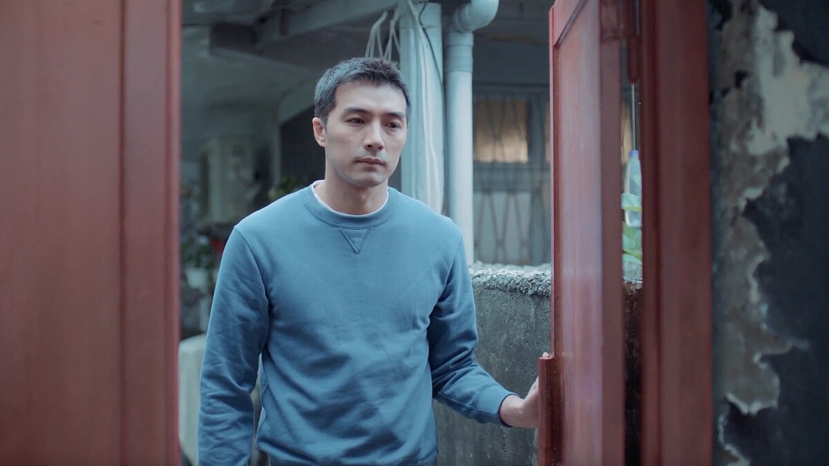 何瑞之被媽媽左右人生，不知如何是好。