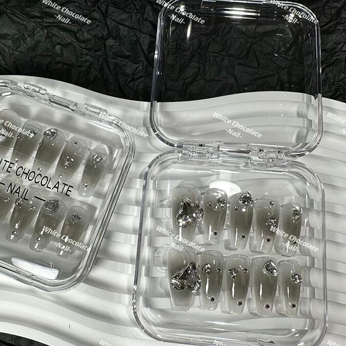 Photo/小紅書號@白巧-穿戴甲