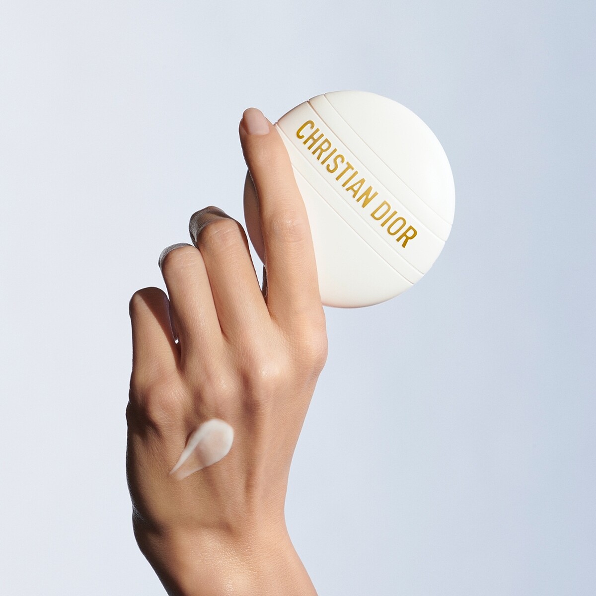 Dior迪奧J'adoer澄淨香氛潤澤護手霜50ml，NT2,200