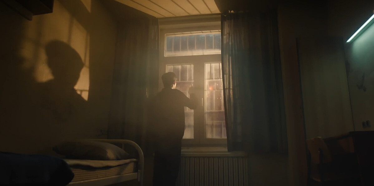 可惜白賢佑以為洪海仁的初戀是尹殷盛，身陷牢獄只能哭啊！