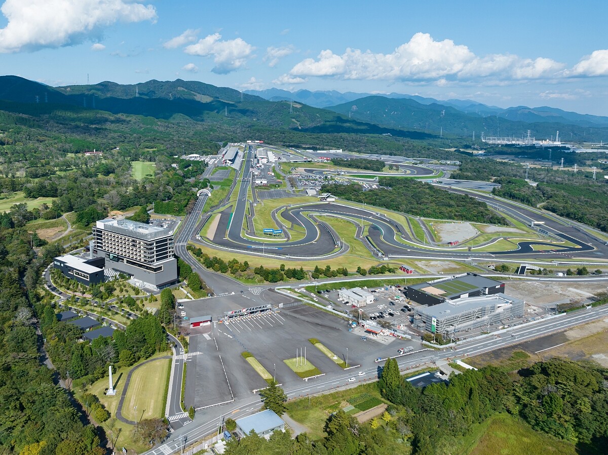酒店被規劃在「富士賽車森林（Fuji Motorsports Forest）」計畫中。