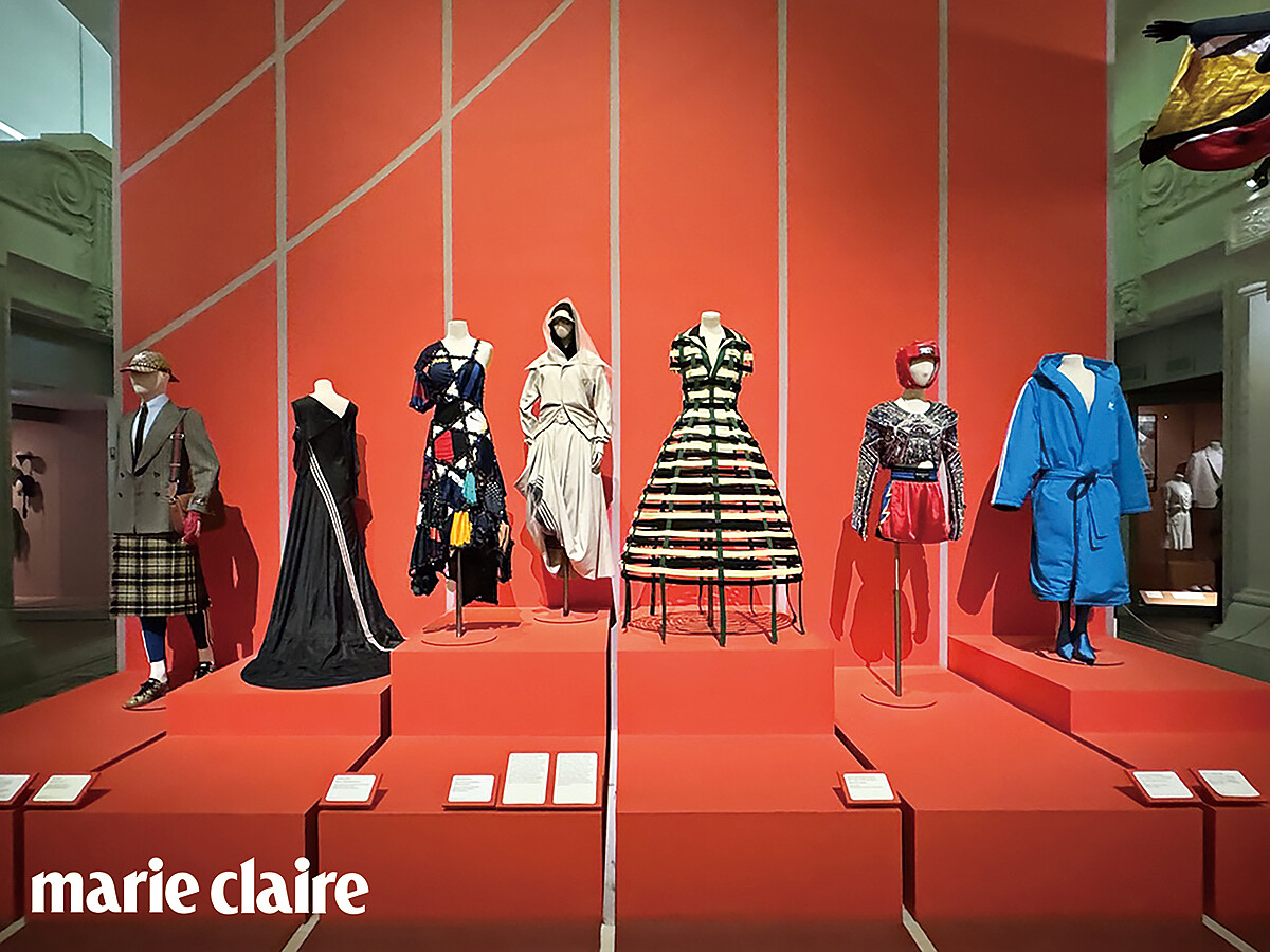 響應巴黎奧運,巴黎裝飾藝術博物館推出特展,呈現體育與時尚的交織關係。