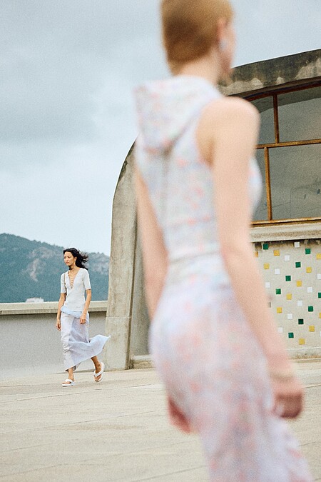 香奈兒最新2024/2025 Cruise度假系列。