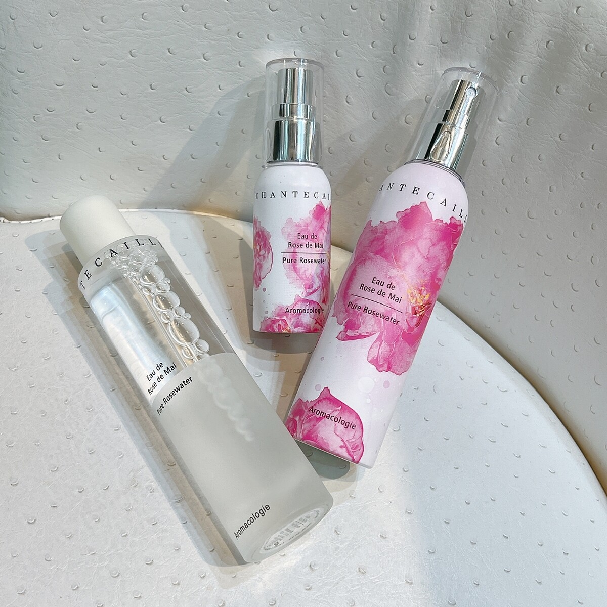 香緹卡五月玫瑰花妍露限定版125ml，NT3,300。隨身瓶 45ml，NT1,650