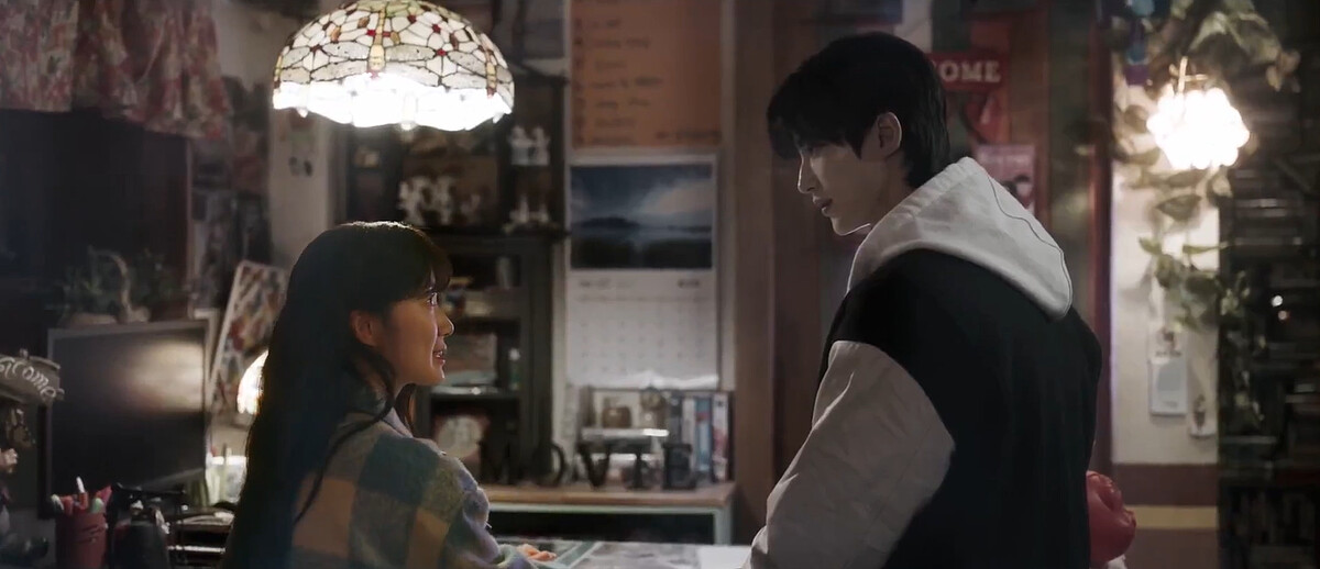 任率避不掉時空暫停限制，無法解釋為何會唱善宰的歌