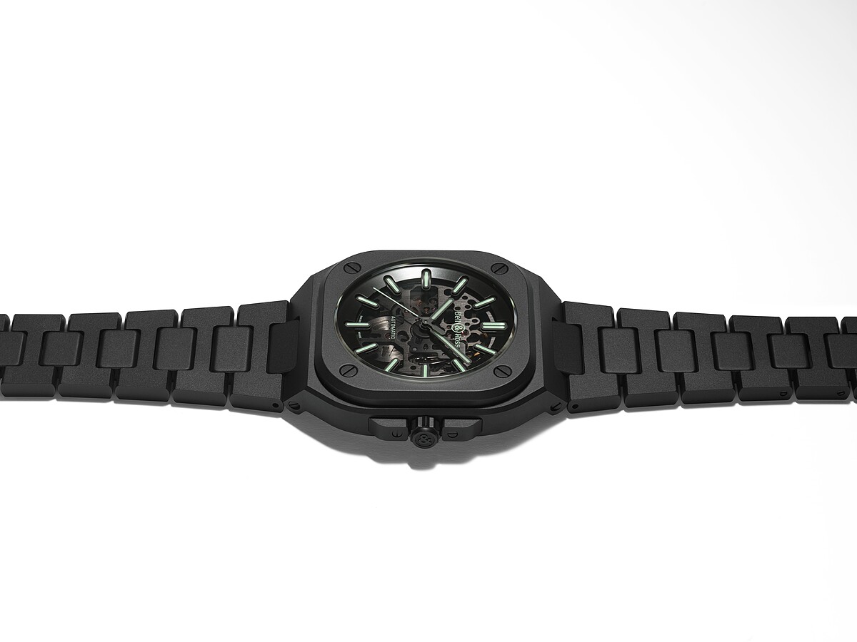 BR 05 Skeleton black Lum Ceramic