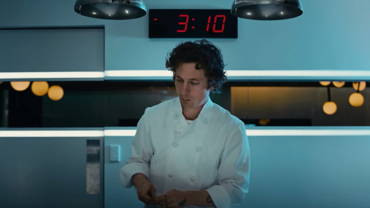 42秒的前導預告，卡米獨挑大梁演出。